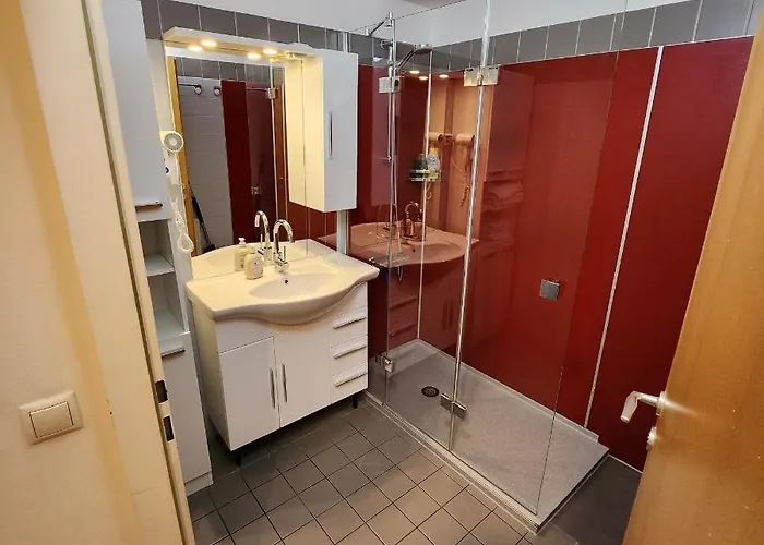 Appartement Lovely For 4 On The Danube River - Free Private Parking Vienne